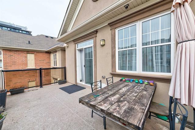 301 - 269 Georgian Dr, Townhouse with 2 bedrooms, 2 bathrooms and 2 parking in Oakville ON | Image 11