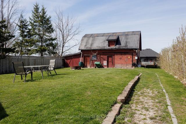 132 King St, House detached with 4 bedrooms, 2 bathrooms and 8 parking in Kawartha Lakes ON | Image 31