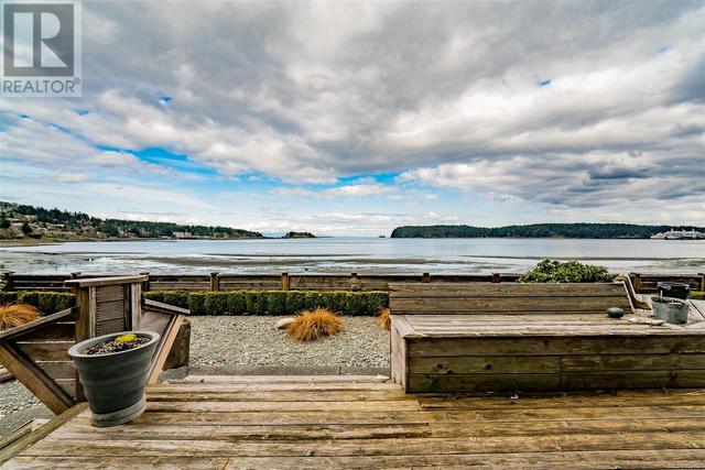 1300 Seaview Pl, House detached with 3 bedrooms, 3 bathrooms and 2 parking in Nanaimo BC | Image 18