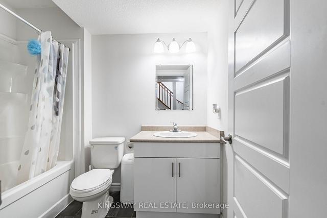 b11 - 1430 Highland Road W Rd, Townhouse with 2 bedrooms, 2 bathrooms and 1 parking in Kitchener ON | Image 10