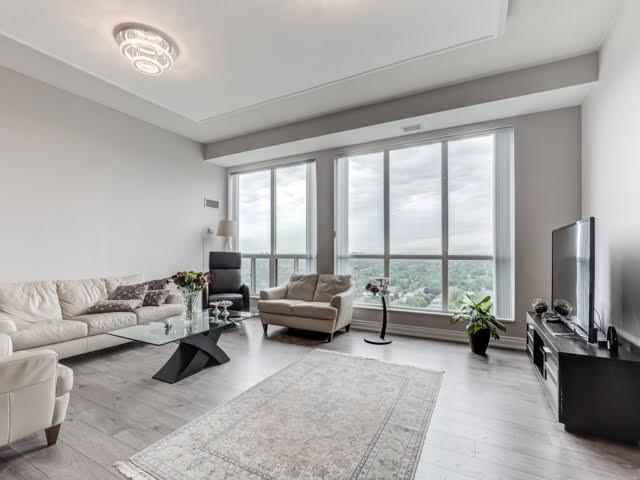 Uph09 - 23 Lorraine Dr, Condo with 2 bedrooms, 2 bathrooms and 1 parking in Toronto ON | Image 3