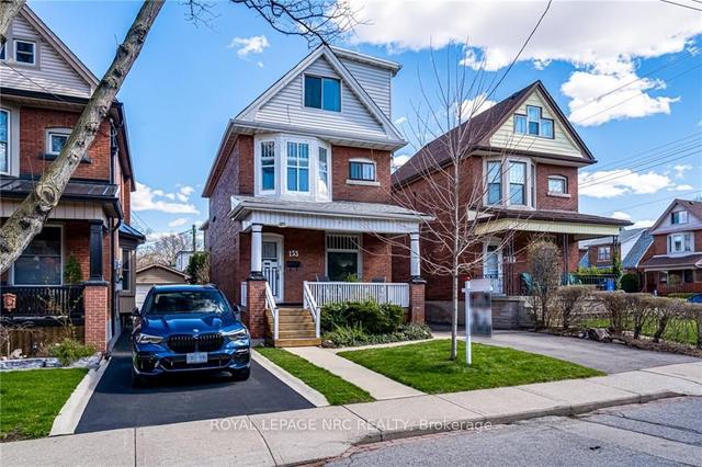 153 Balsam Ave S, House detached with 4 bedrooms, 2 bathrooms and 2 parking in Hamilton ON | Image 12