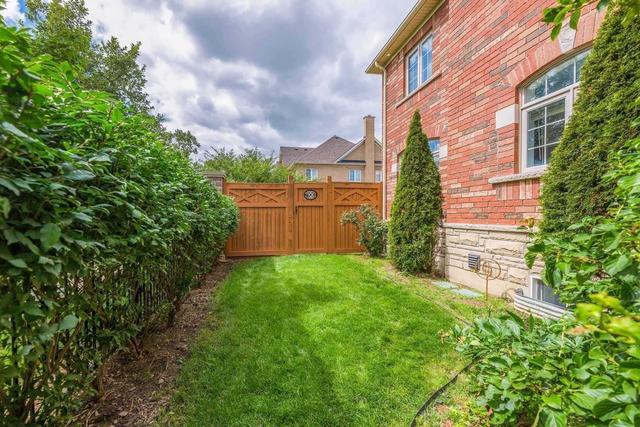 26 Merrittonia St, House detached with 5 bedrooms, 5 bathrooms and 6 parking in Brampton ON | Image 35