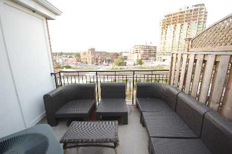 t1706 - 80 Joe Shuster Way, Townhouse with 1 bedrooms, 1 bathrooms and 1 parking in Toronto ON | Image 2
