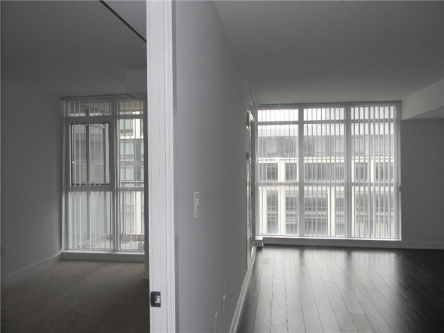 711 - 151 Dan Leckie Way, Condo with 1 bedrooms, 2 bathrooms and 1 parking in Toronto ON | Image 4
