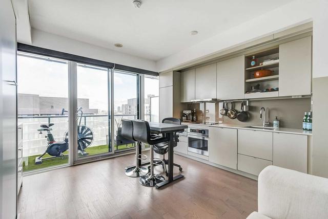 3902 - 101 Peter St, Condo with 0 bedrooms, 1 bathrooms and 0 parking in Toronto ON | Image 13