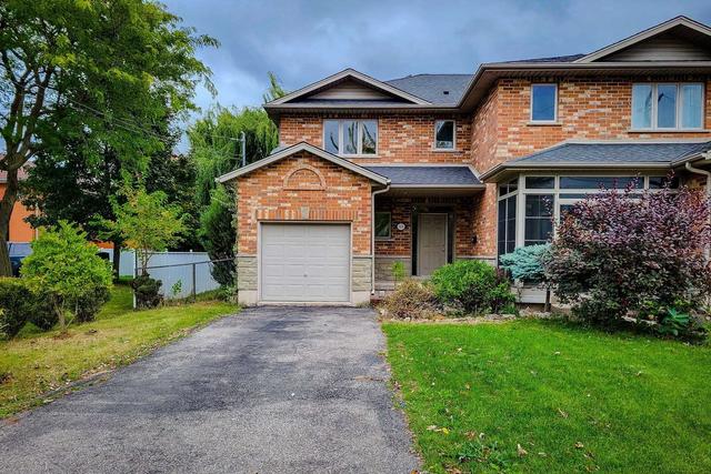 1035 Vansickle Rd N, House semidetached with 3 bedrooms, 4 bathrooms and 3 parking in St. Catharines ON | Image 1