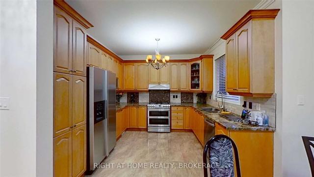 1 Heathfield Ave, House detached with 4 bedrooms, 3 bathrooms and 4 parking in Markham ON | Image 9