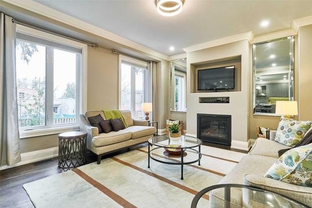 19 Wanita Rd, House detached with 4 bedrooms, 5 bathrooms and 7 parking in Toronto ON | Image 7