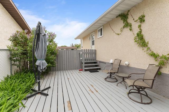 414 Main Street S, House detached with 3 bedrooms, 2 bathrooms and 2 parking in Redcliff AB | Image 32