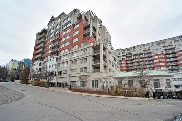 106 - 18 Concorde Pl, Condo with 2 bedrooms, 2 bathrooms and 1 parking in Toronto ON | Image 27