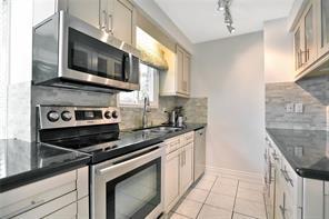 16 - 2272 Mowat Ave, Townhouse with 3 bedrooms, 3 bathrooms and 2 parking in Oakville ON | Image 7