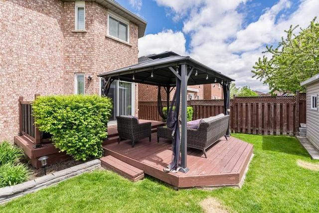 3080 Bayberry Dr, House detached with 4 bedrooms, 2 bathrooms and 4 parking in Mississauga ON | Image 22