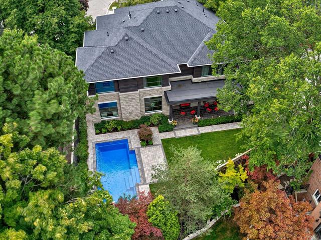 22 Balding Crt, House detached with 4 bedrooms, 8 bathrooms and 8 parking in Toronto ON | Image 33