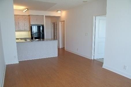 2501 - 80 Absolute Ave, Condo with 1 bedrooms, 2 bathrooms and 1 parking in Mississauga ON | Image 11