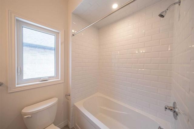 26 Edgar Pl, House detached with 2 bedrooms, 2 bathrooms and 6 parking in Brant ON | Image 25