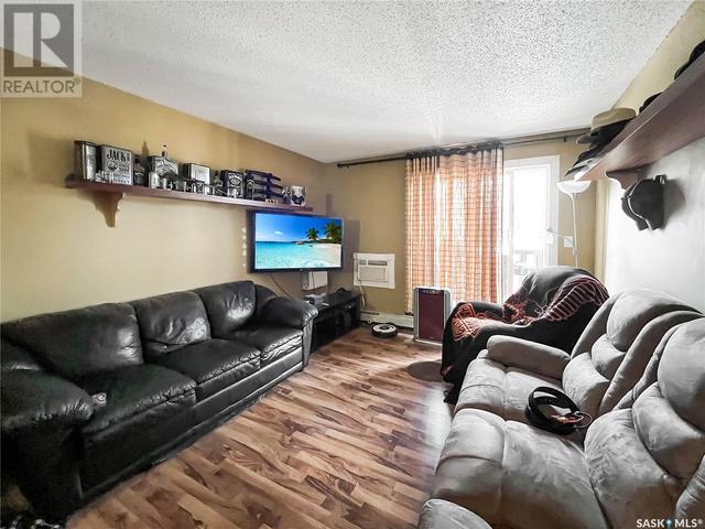 413 - 1580 Olive Diefenbaker Drive, Condo with 2 bedrooms, 1 bathrooms and null parking in Prince Albert SK | Image 9