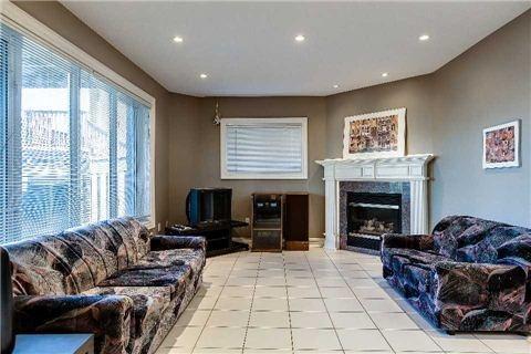 362 Glenkindie Ave, House detached with 4 bedrooms, 4 bathrooms and 7 parking in Vaughan ON | Image 16