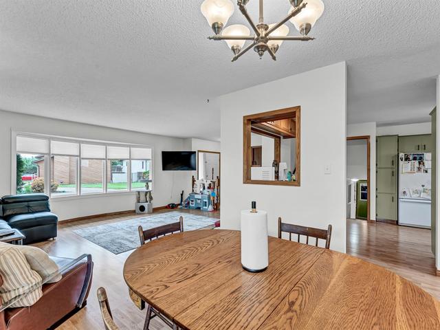 128 East Glen Drive Se, House detached with 4 bedrooms, 3 bathrooms and 2 parking in Medicine Hat AB | Image 15