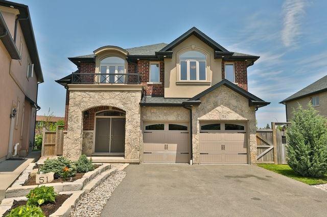 51 Sasha Crt, House detached with 4 bedrooms, 3 bathrooms and 4 parking in Hamilton ON | Image 1