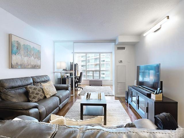 806 - 30 Holly St, Condo with 2 bedrooms, 2 bathrooms and 1 parking in Toronto ON | Image 36