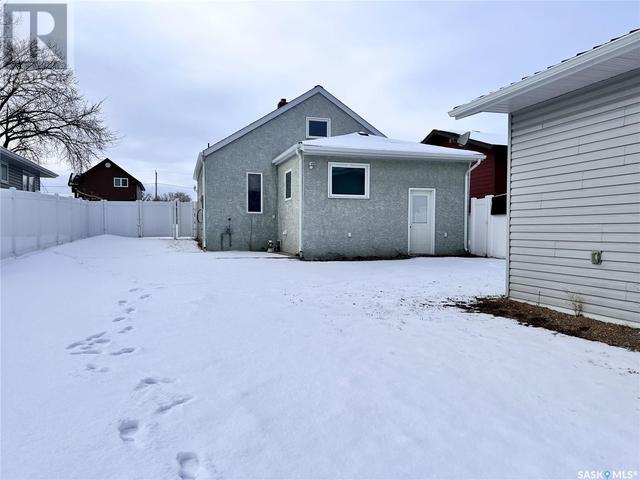 414 6th Street E, House detached with 3 bedrooms, 2 bathrooms and null parking in Wynyard SK | Image 30