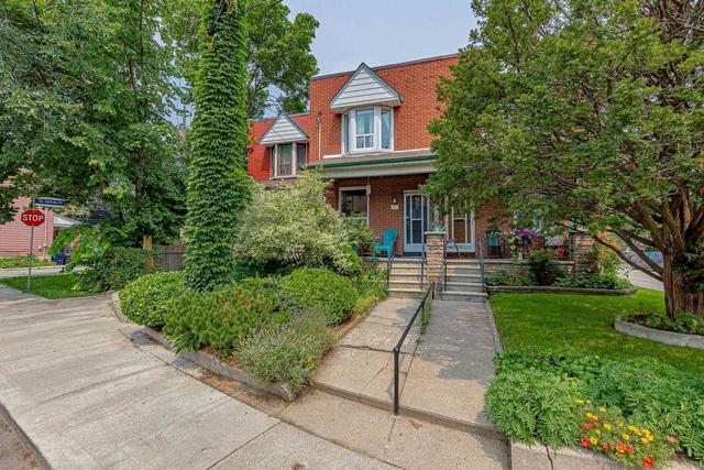80 Maria St, House attached with 3 bedrooms, 1 bathrooms and 0 parking in Toronto ON | Image 12