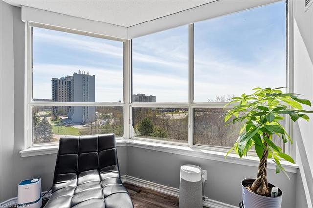 703 - 3 Towering Heights Boulevard, House attached with 2 bedrooms, 2 bathrooms and 2 parking in St. Catharines ON | Image 7