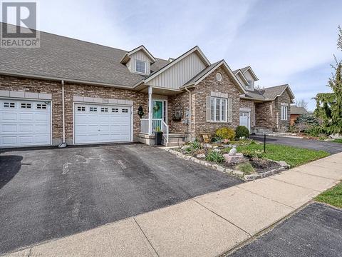 735 Garden Court Crescent, Woodstock, ON, N4T0A2 | Card Image