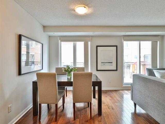 th 214 - 50 Joe Shuster Way, Townhouse with 3 bedrooms, 3 bathrooms and 1 parking in Toronto ON | Image 2