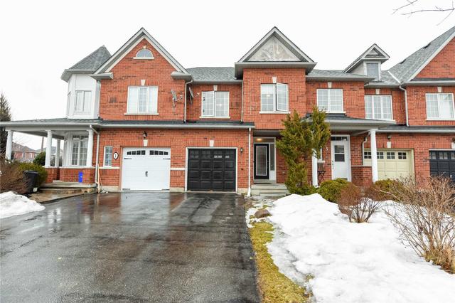 3 Haymer Dr, House attached with 3 bedrooms, 3 bathrooms and 4 parking in Vaughan ON | Image 1