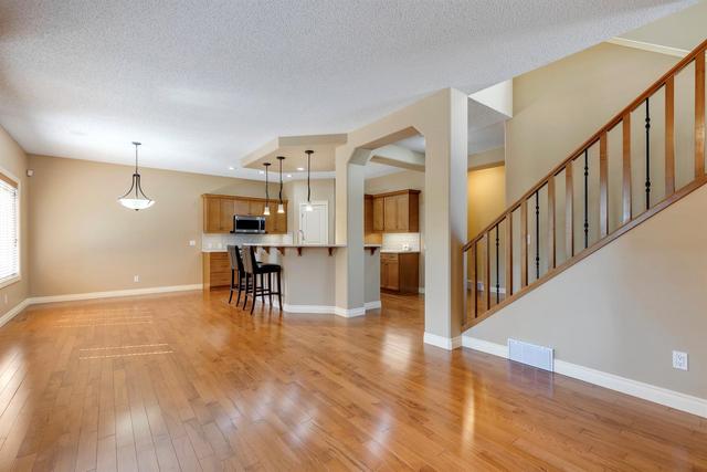 31 Cranleigh Mews Se, House detached with 4 bedrooms, 3 bathrooms and 4 parking in Calgary AB | Image 18