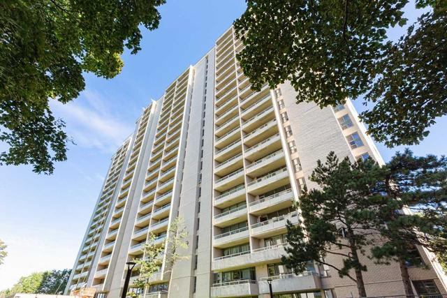 2308 - 360 Ridelle Ave, Condo with 3 bedrooms, 2 bathrooms and 1 parking in Toronto ON | Card Image