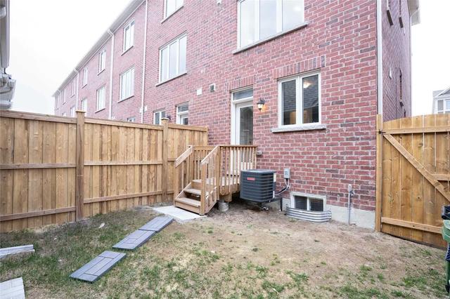 43 Jolly Way, House attached with 3 bedrooms, 3 bathrooms and 2 parking in Toronto ON | Image 26
