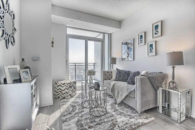 2705 - 55 Ann O'reilly Rd, Condo with 2 bedrooms, 2 bathrooms and 1 parking in Toronto ON | Image 6