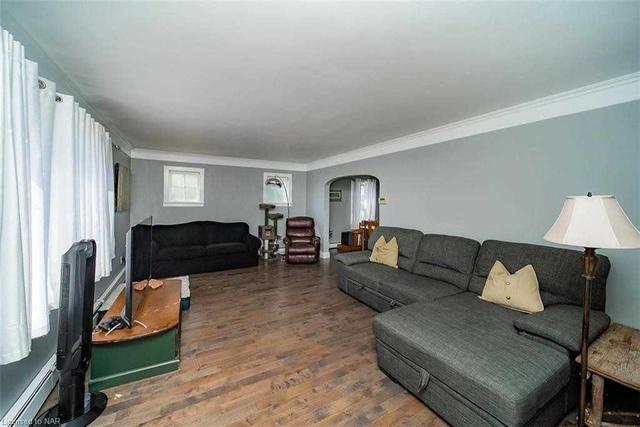188 Thorold Rd, House detached with 3 bedrooms, 2 bathrooms and 2 parking in Welland ON | Image 27