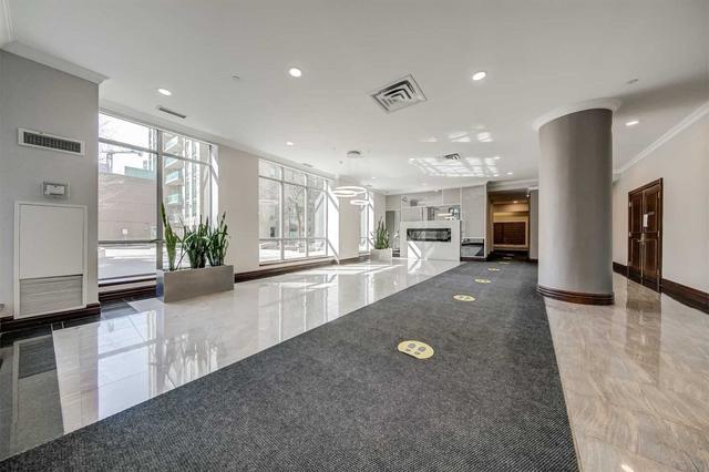 lph06 - 22 Olive Ave, Condo with 2 bedrooms, 1 bathrooms and 1 parking in Toronto ON | Image 13
