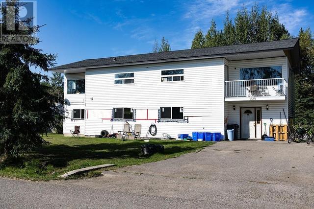 1839 E Mclaren Road, House detached with 3 bedrooms, 2 bathrooms and null parking in Prince George BC | Image 1