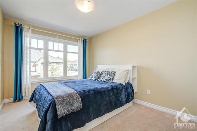 195 Mancini Way, Townhouse with 3 bedrooms, 3 bathrooms and 3 parking in Ottawa ON | Image 22