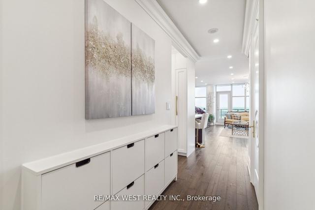 4208 - 10 Navy Wharf Crt, Condo with 2 bedrooms, 3 bathrooms and 2 parking in Toronto ON | Image 36