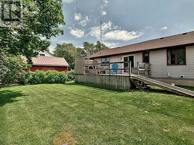 1199 Lakeshore Rd, House detached with 3 bedrooms, 2 bathrooms and 12 parking in Haldimand County ON | Image 5