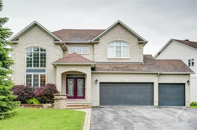 2 Franklin Cathcart Crescent, House detached with 5 bedrooms, 3 bathrooms and 6 parking in Ottawa ON | Image 1