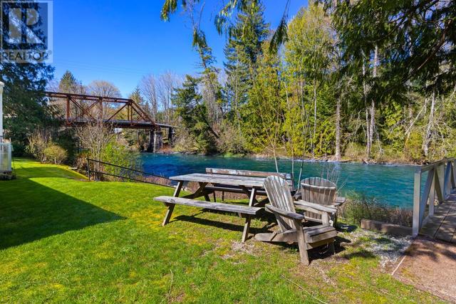 4 - 77 Nelson Rd, House detached with 2 bedrooms, 1 bathrooms and 2 parking in Lake Cowichan BC | Image 17