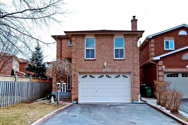 199 Wexford Rd, House detached with 3 bedrooms, 4 bathrooms and 4 parking in Brampton ON | Image 1