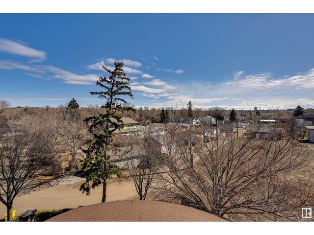 2 - 10240 90 St Nw, House attached with 3 bedrooms, 3 bathrooms and 2 parking in Edmonton AB | Image 44