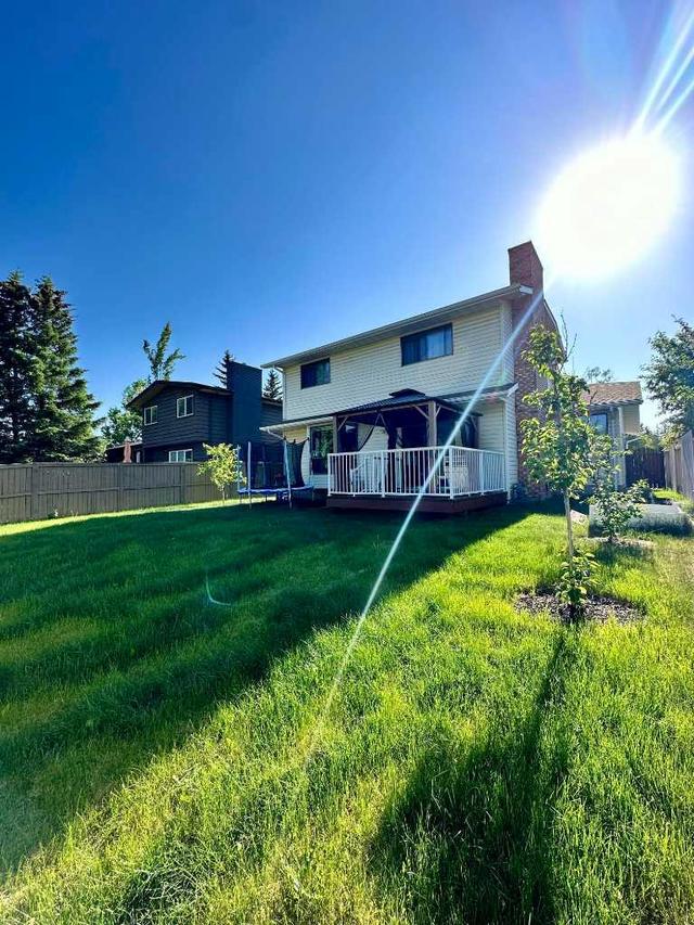 44 Woodfield Way Sw, House detached with 6 bedrooms, 3 bathrooms and 4 parking in Calgary AB | Image 28