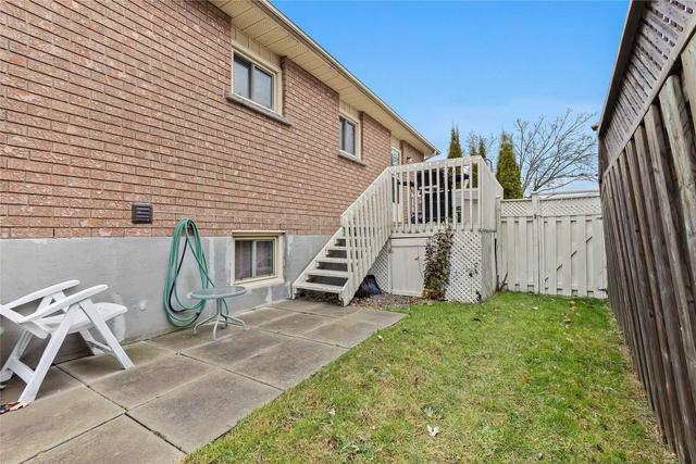 893 Mahina St, House detached with 3 bedrooms, 2 bathrooms and 3 parking in Oshawa ON | Image 25