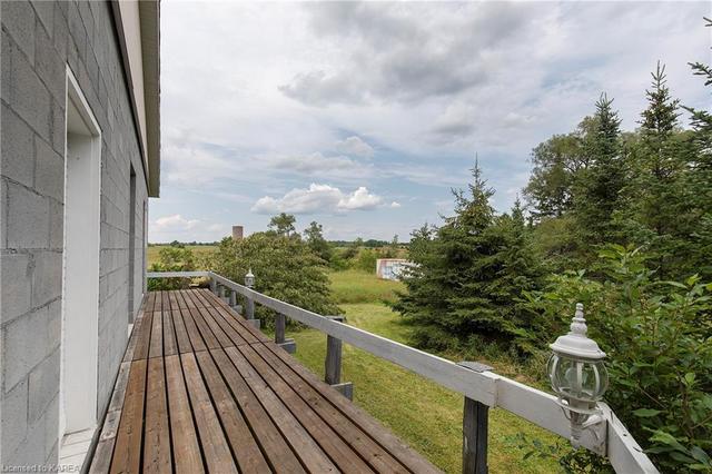 4288 Highway 2 Highway, House detached with 3 bedrooms, 1 bathrooms and 15 parking in Kingston ON | Image 6