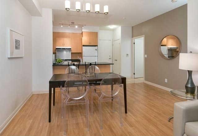 710 - 18 Beverley St, Condo with 1 bedrooms, 1 bathrooms and 1 parking in Toronto ON | Image 6