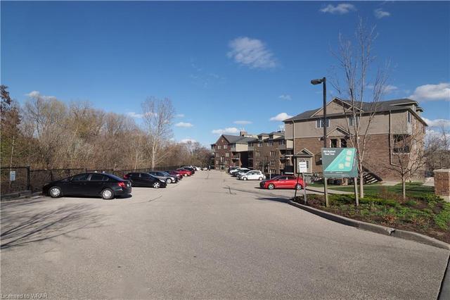 15 - 950 Highland Road W, House attached with 3 bedrooms, 1 bathrooms and 2 parking in Kitchener ON | Image 15